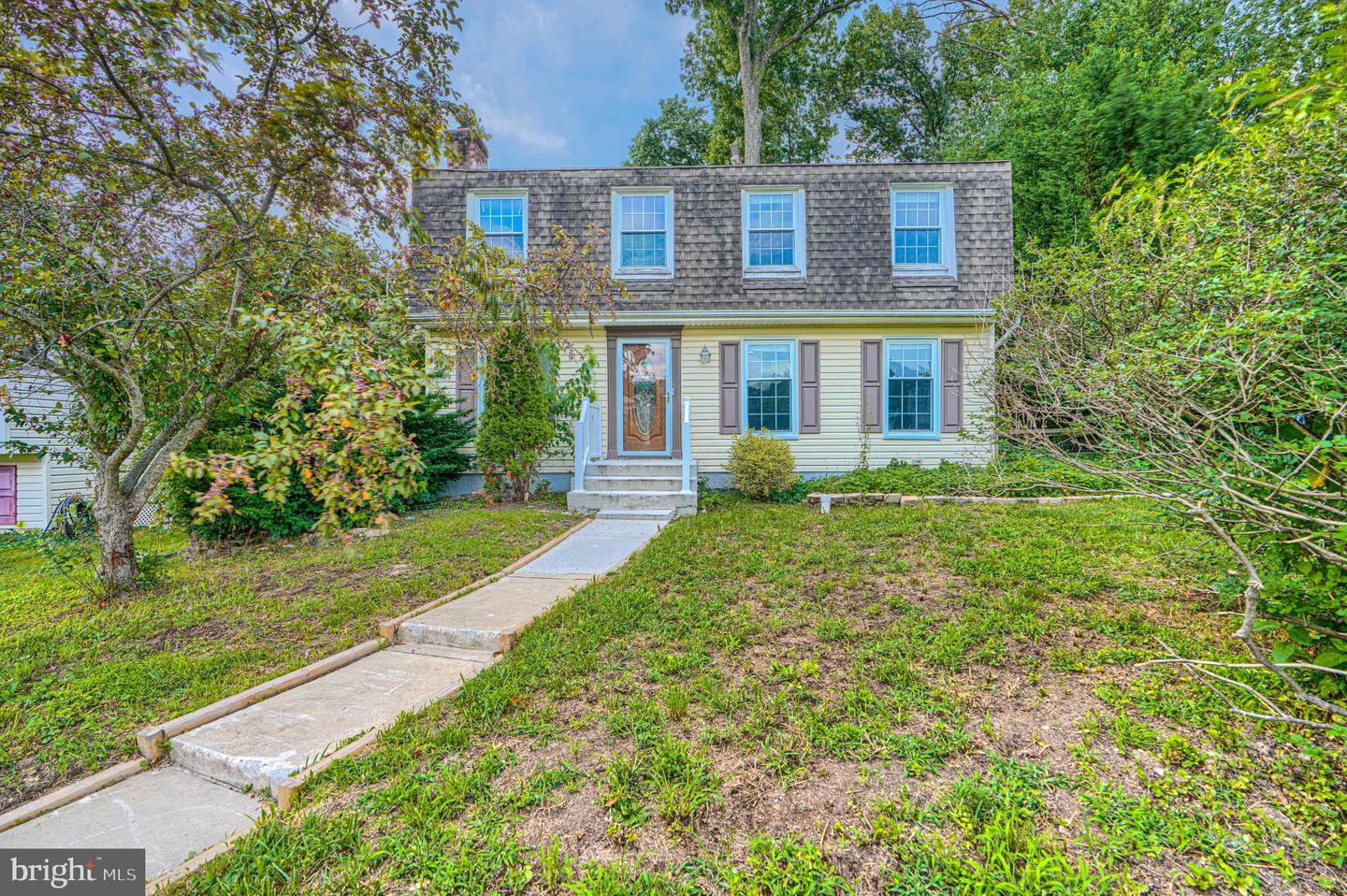 22 Heathrow Manor Ct — photo
