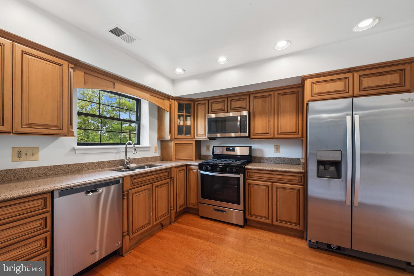 22 Alanbrooke Ct #22E — photo