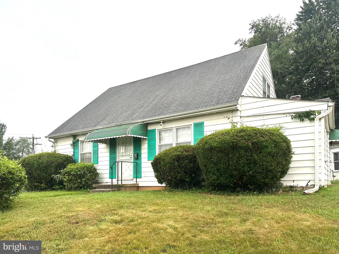 17 S Ritters Ln — photo