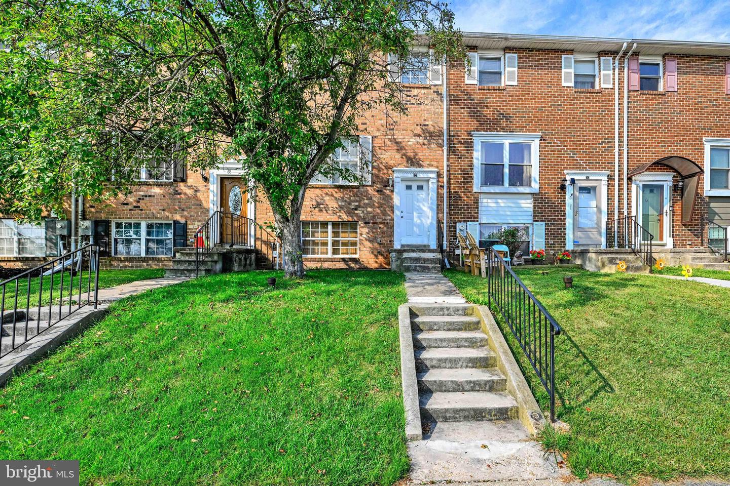 66 Talister Ct — photo