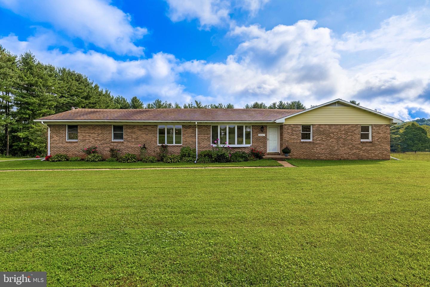 20321 Middletown Rd — photo