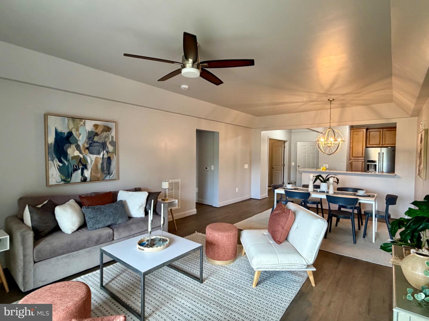 7701 Travertine Dr #401 — photo