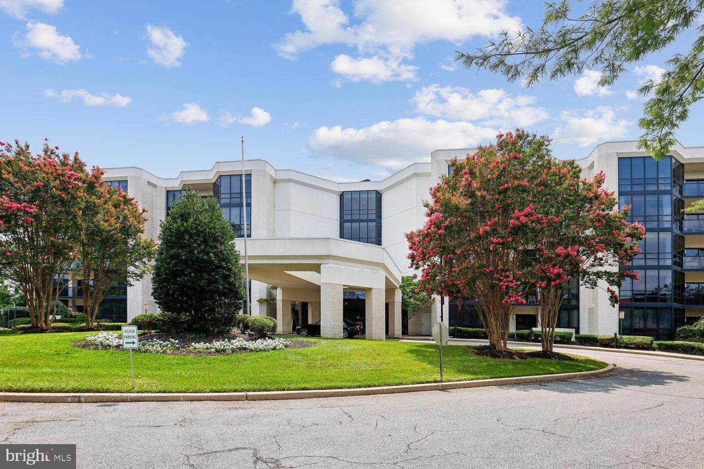 4001 Old Court Rd #307 — photo