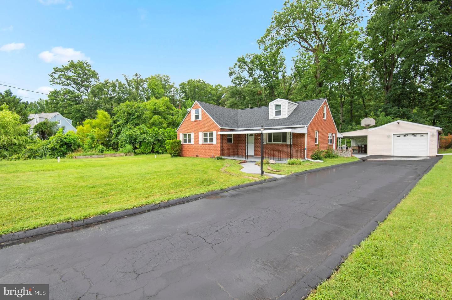 1404 Spring Avenue, Rosedale, MD 21237 — photo 2