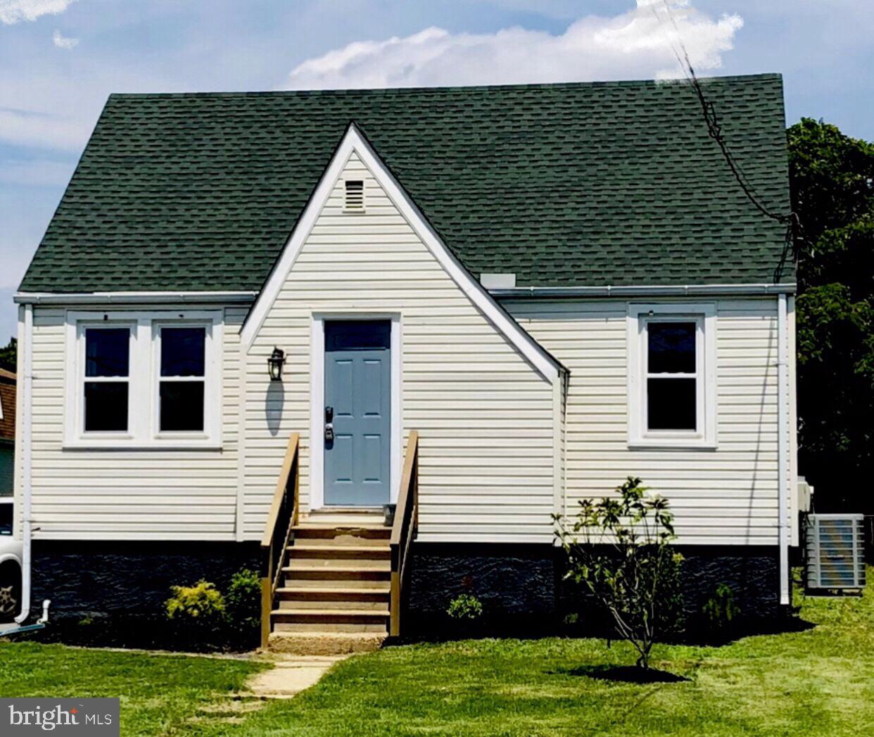 822-Wise Ave Wise Ave — photo