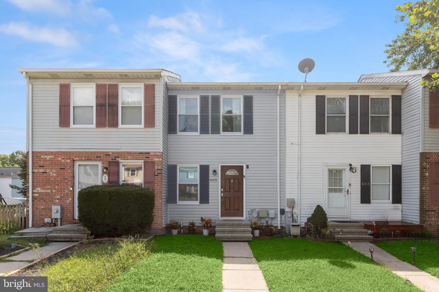 605 Glynock Pl — photo