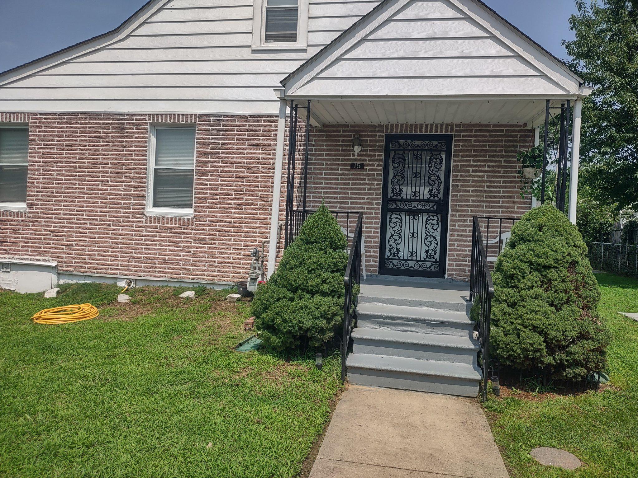 15 Riverside Rd — photo