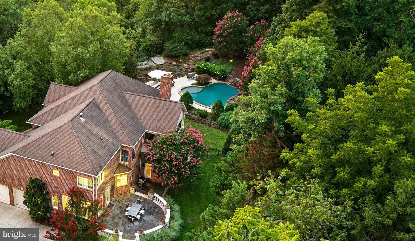 1202 Western Run Rd — photo