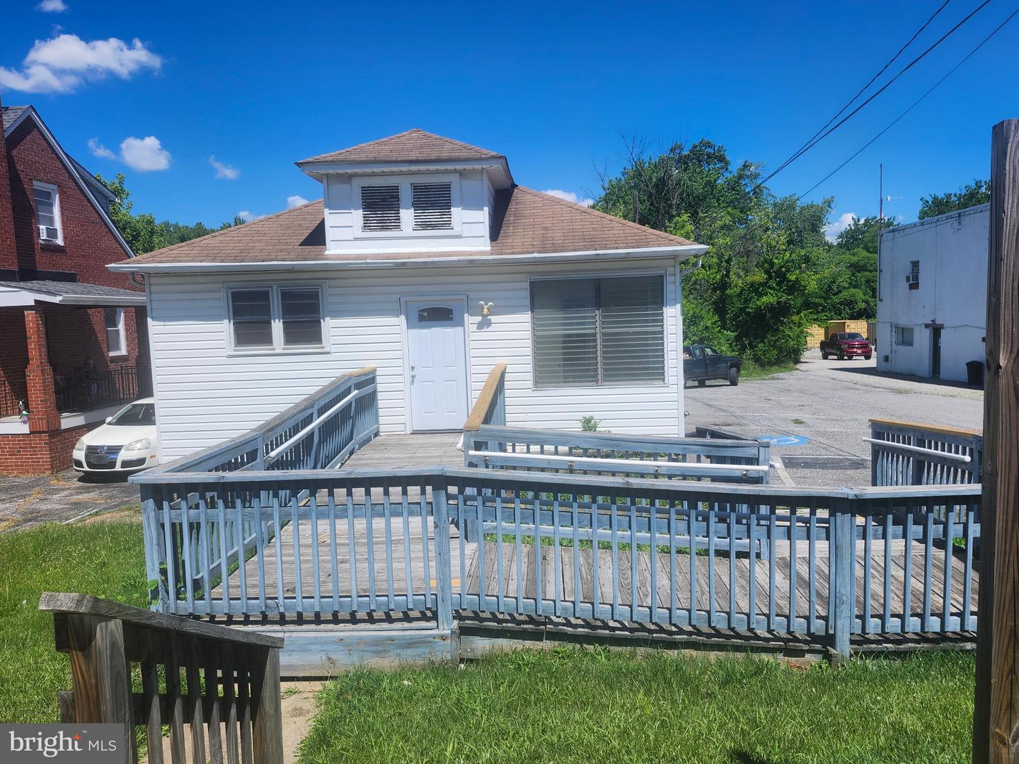8048 Philadelphia Rd — photo