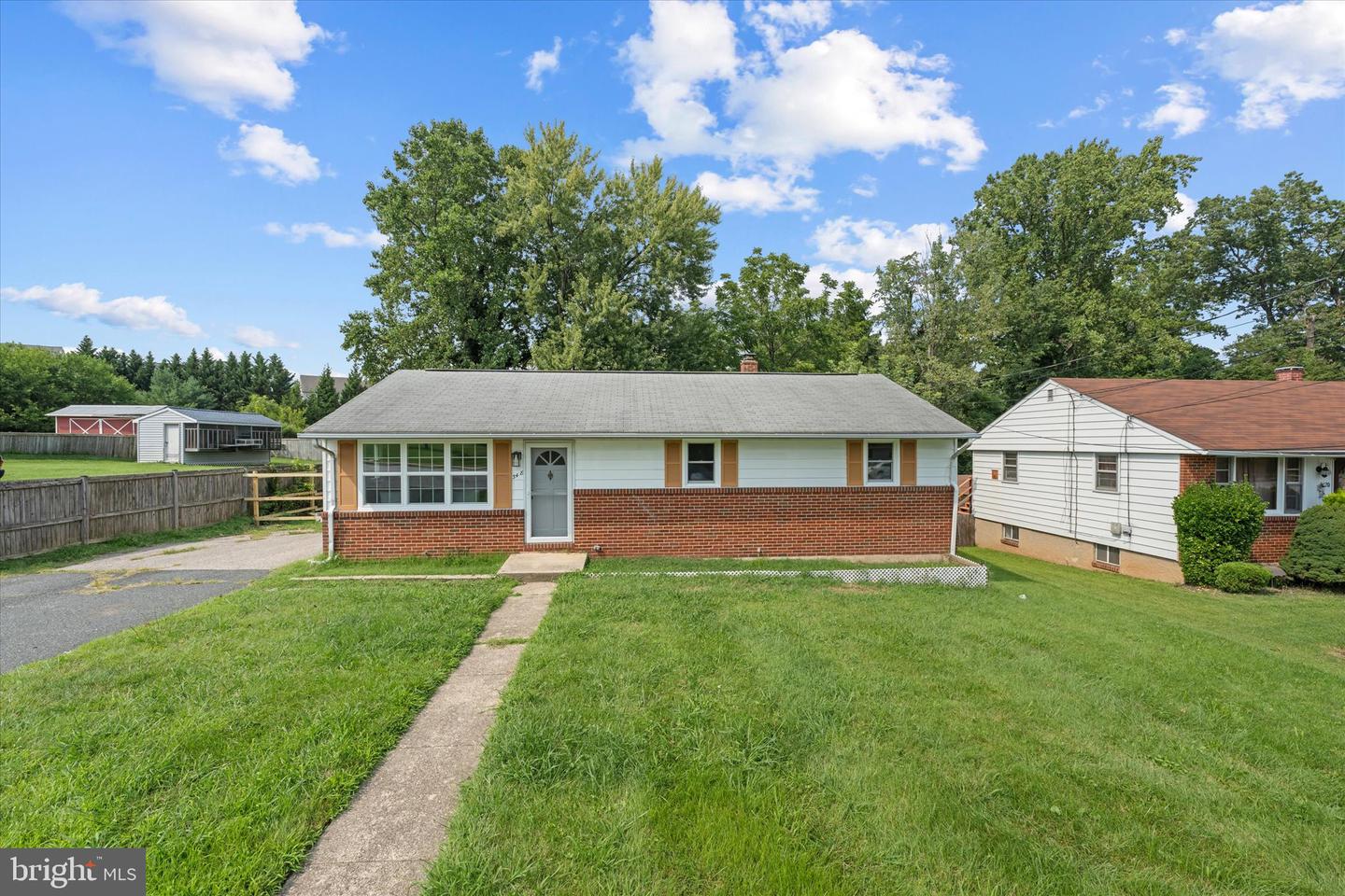 3418 E Joppa Rd — photo