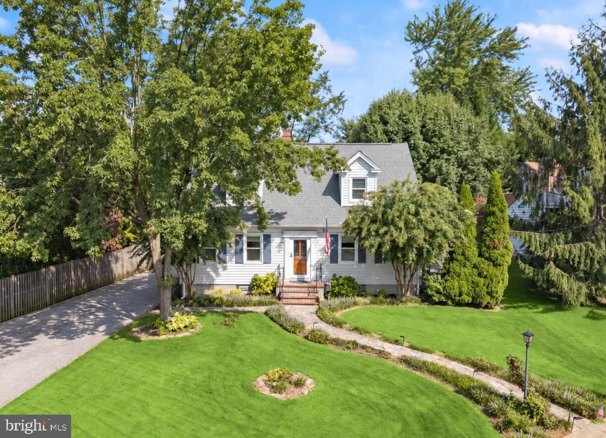6 Park Dr — photo