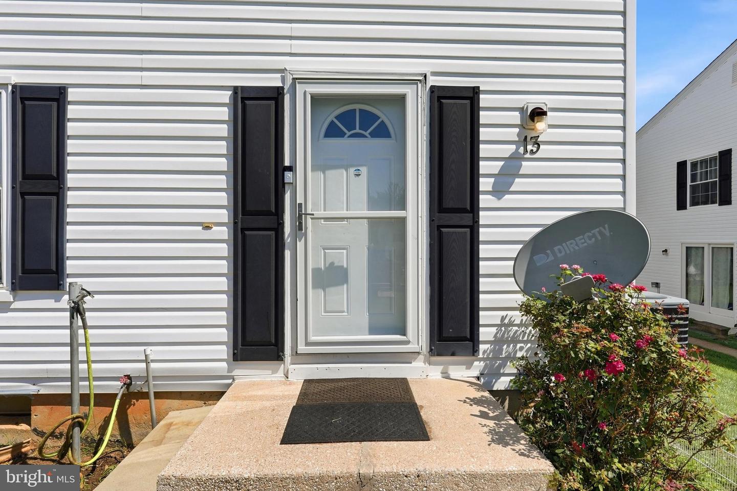 13 Fox Run Ct — photo