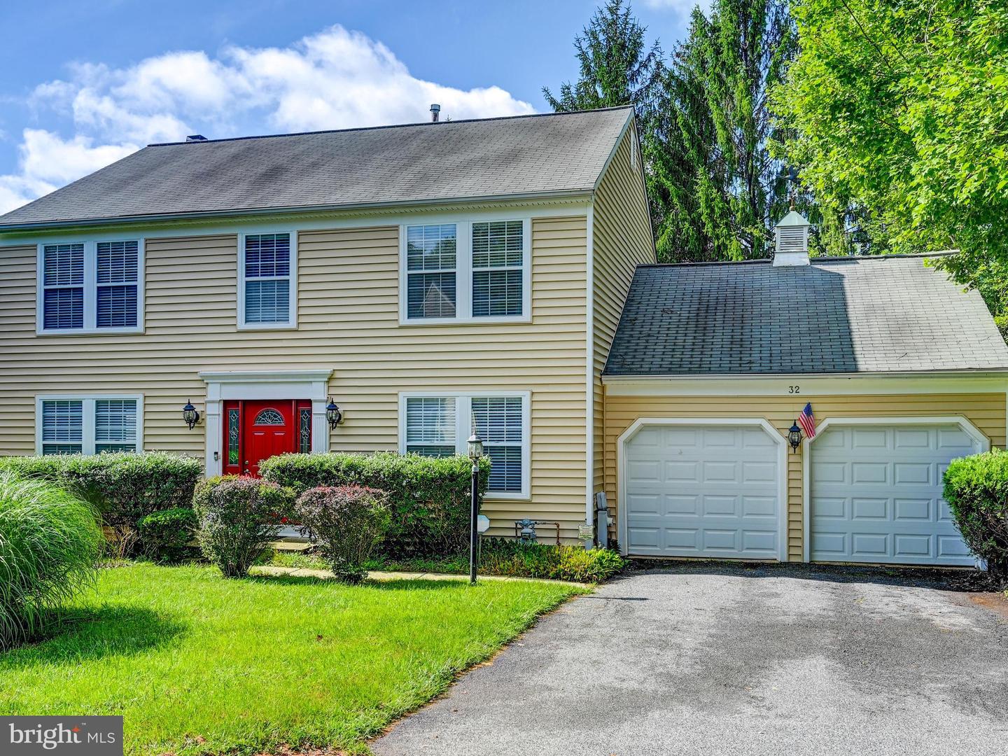 32 Old Creek Ct — photo