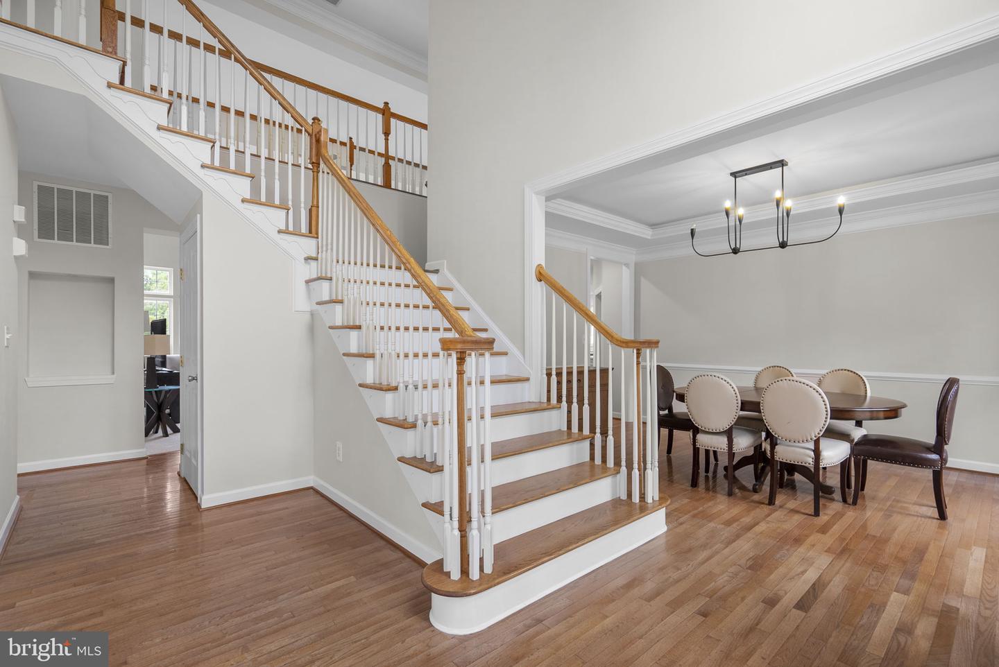 9220 Amber Oaks Way — photo