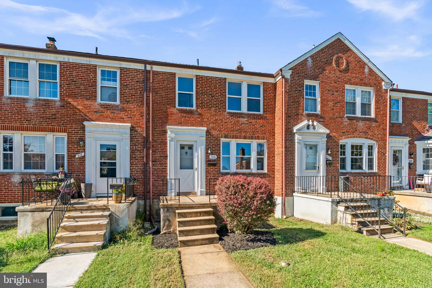 416 Stratford Rd — photo