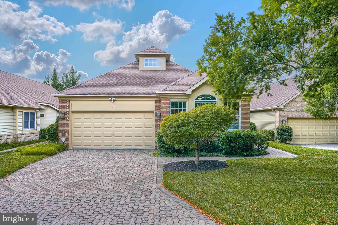 7 Stone Gate Ct — photo