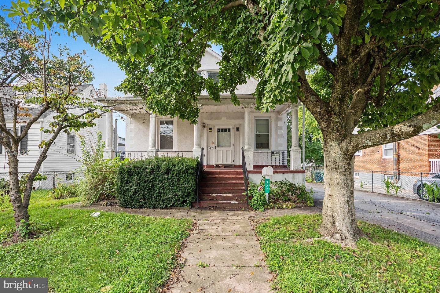 327 Nicholson Rd — photo