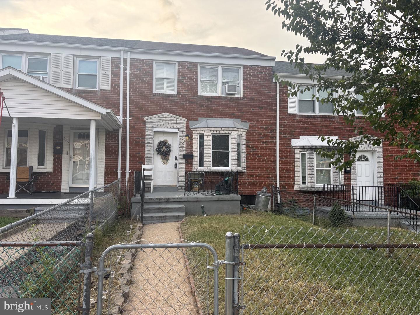 632 Dunwich Way — photo