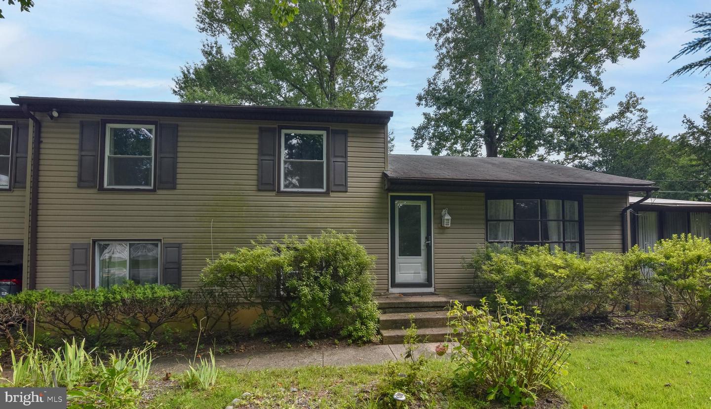 607 Church Rd — photo