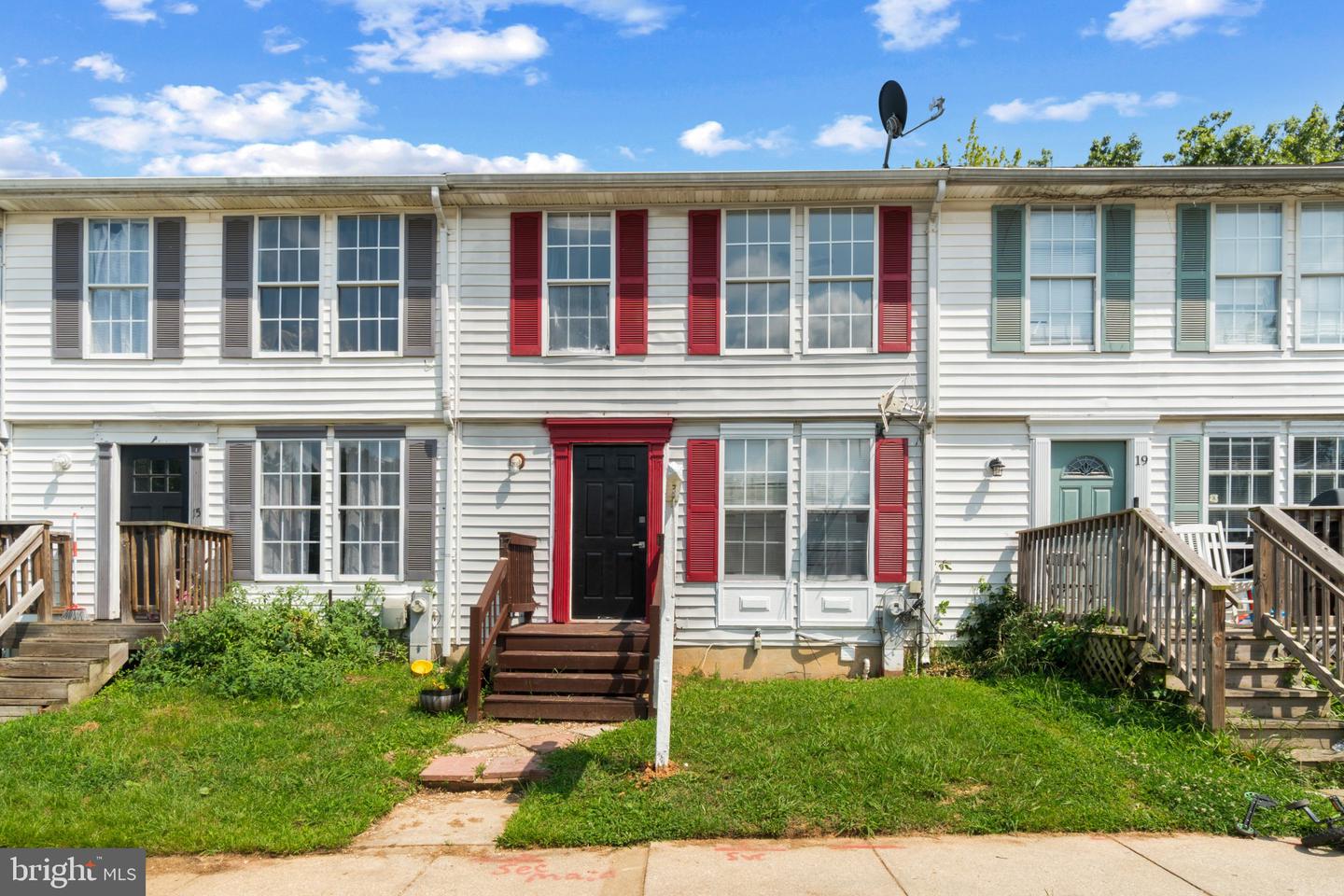 17 Chadford Ct — photo