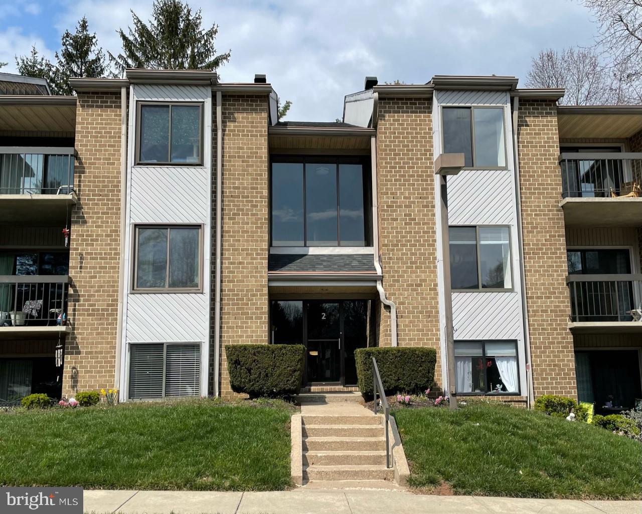 2 Glenamoy Rd #101 — photo