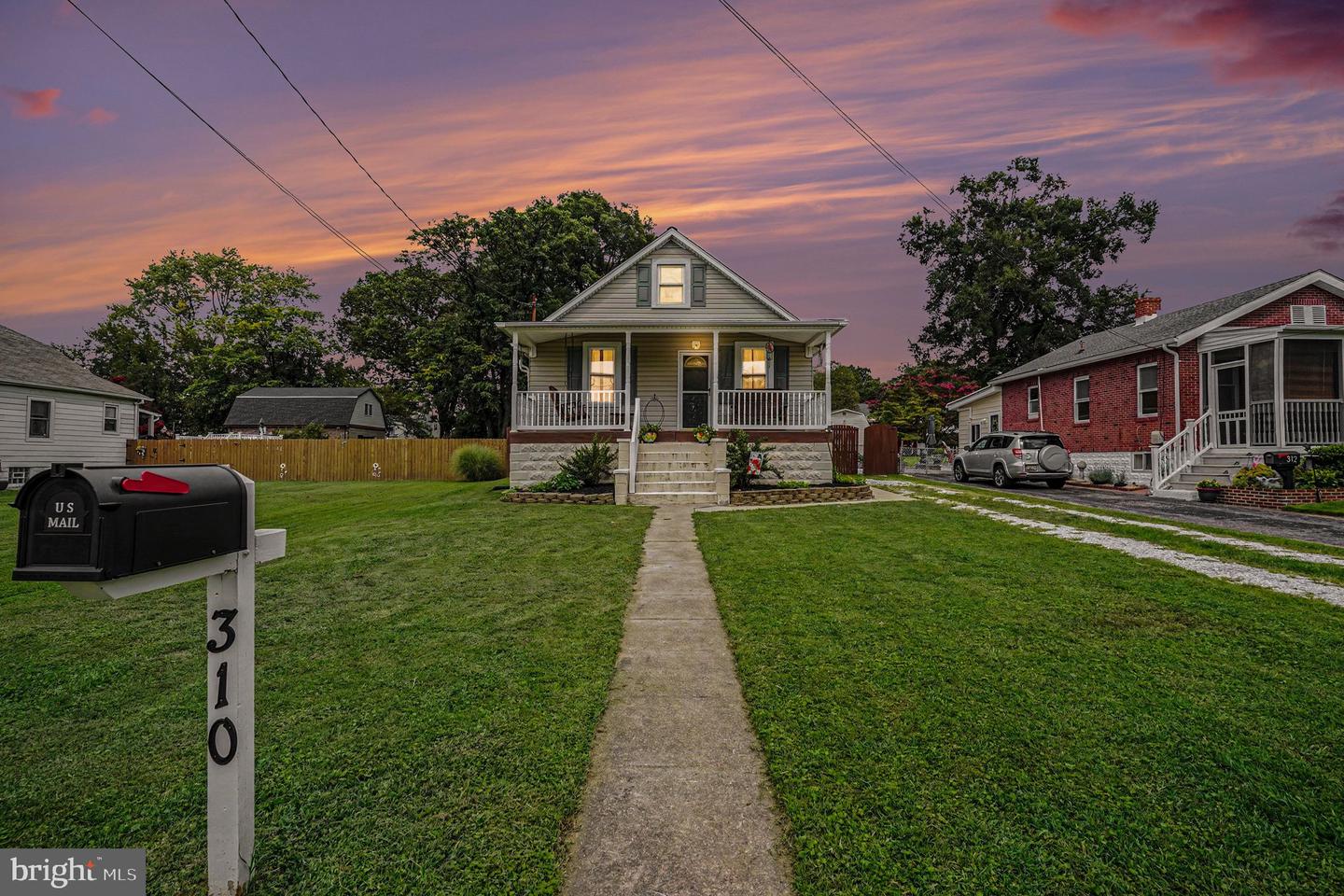 310 Stillwater Rd — photo