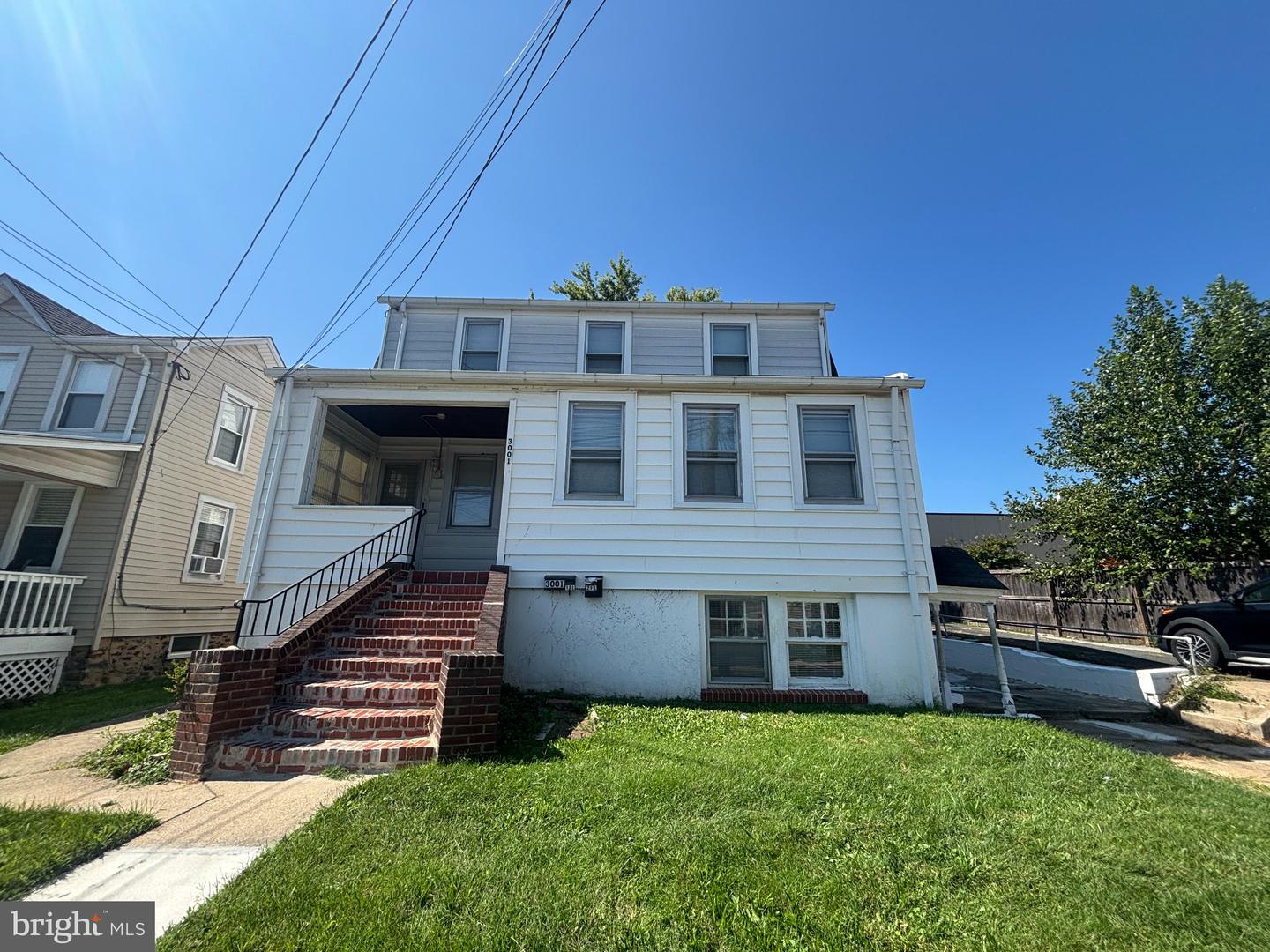 3001 Lavender Ave — photo