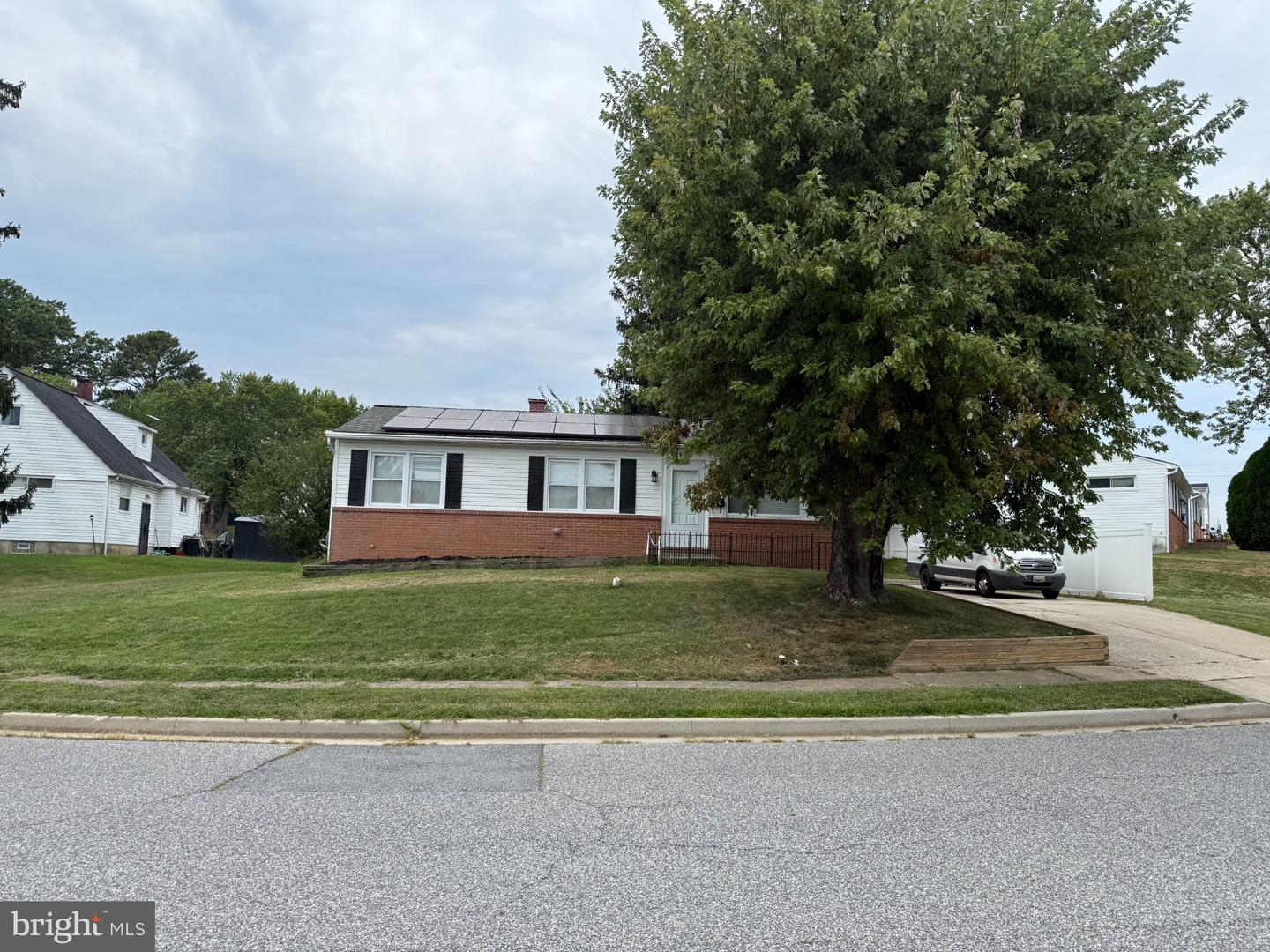 6909 Digby Road, Gwynn Oak, MD 21207 — photo 2