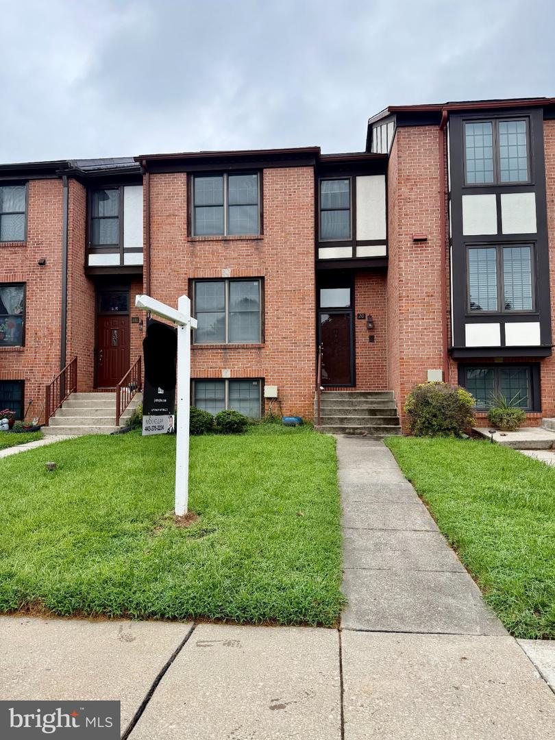 20 Faraday Dr — photo