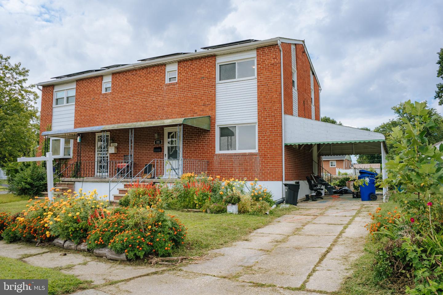 818 Bobby Rd — photo