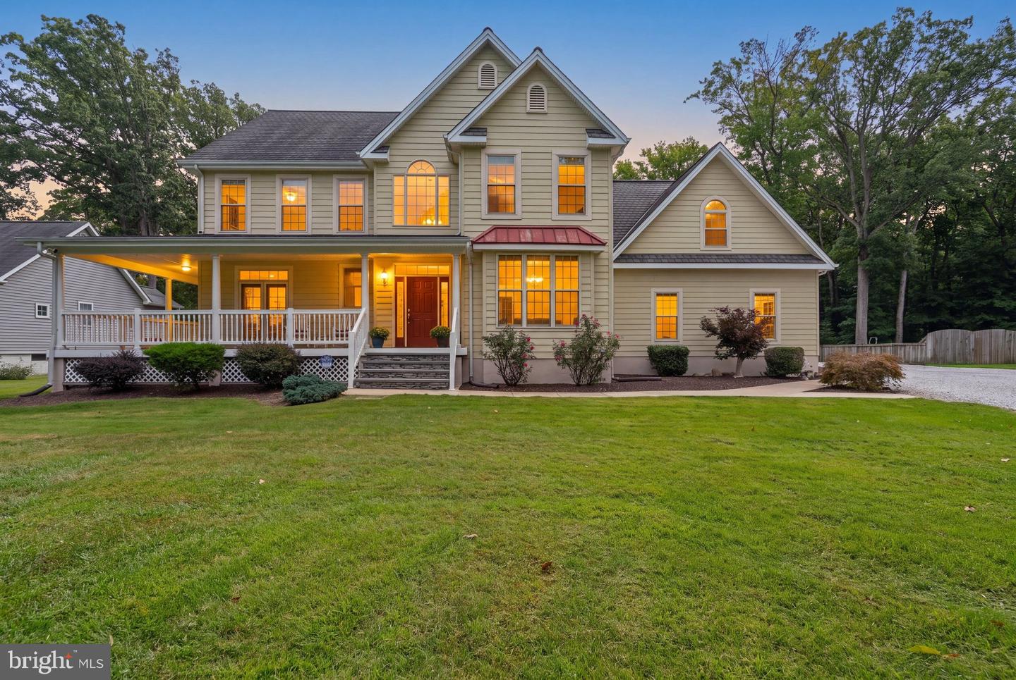 2105 Holly Neck Rd — photo
