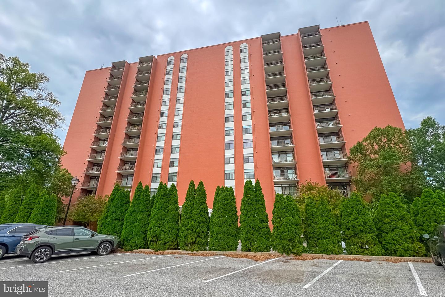 1 Smeton Pl #206 — photo