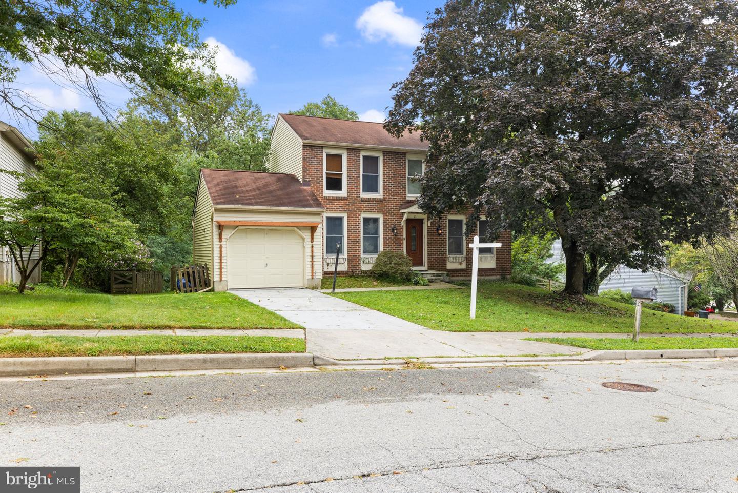 2 Topwood Ct — photo