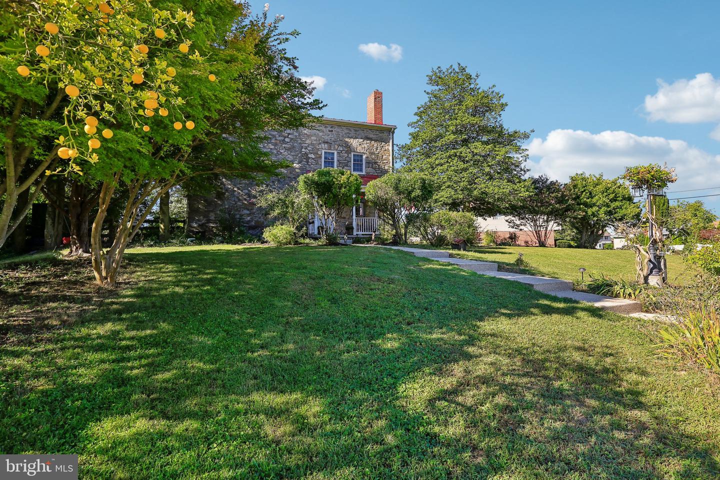 3519 Cabot Rd — photo