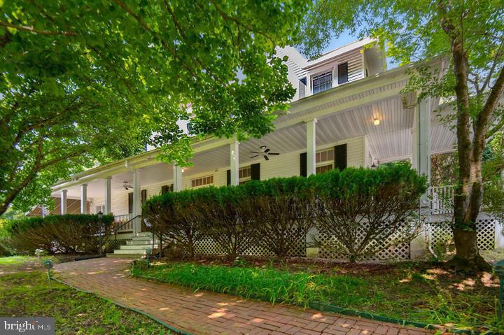 7511 Lhirondelle Club Rd — photo