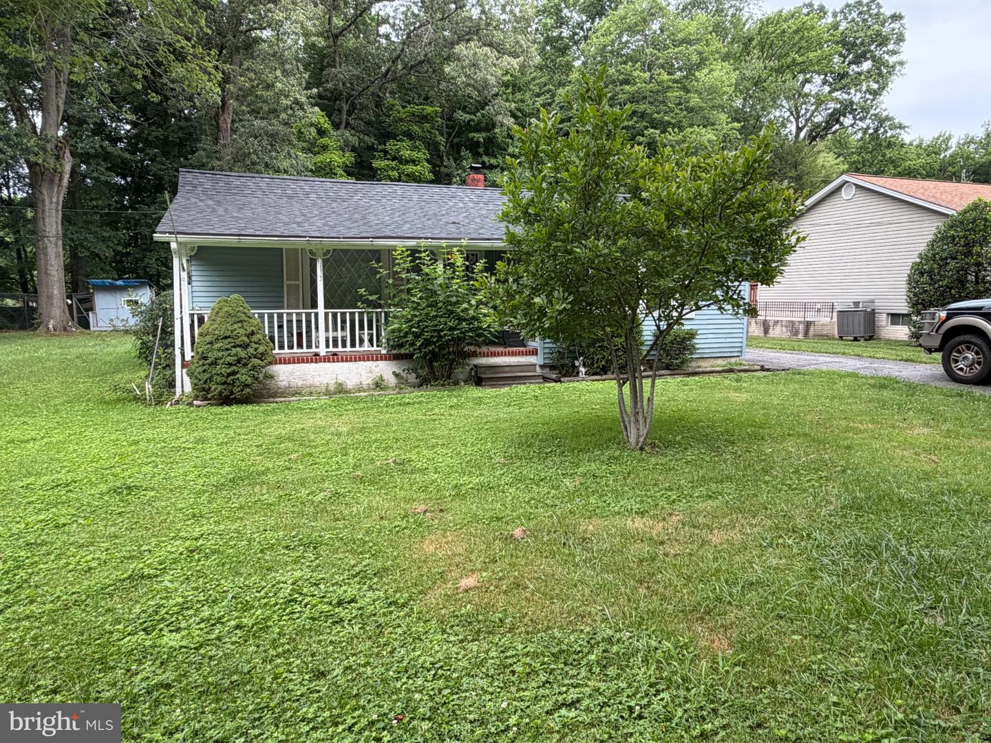 1132 Maple Rd — photo