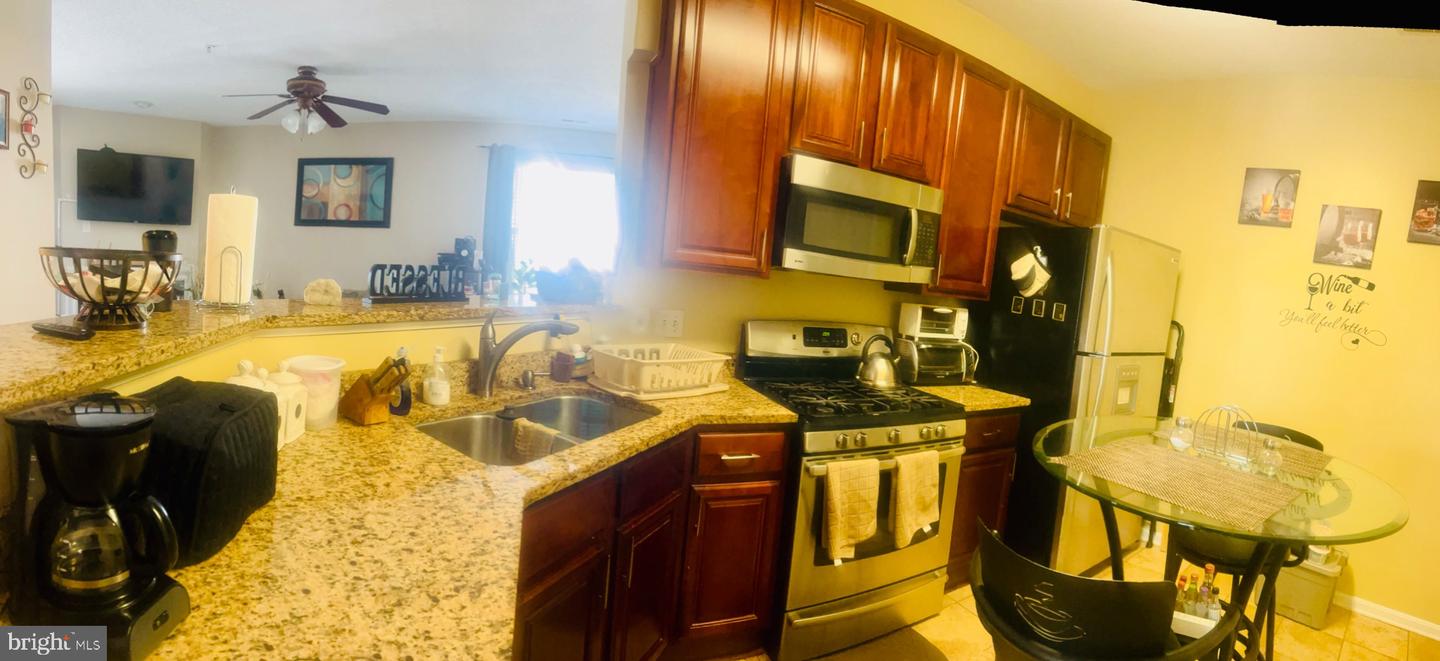 7115 Sandown Cir #201 — photo