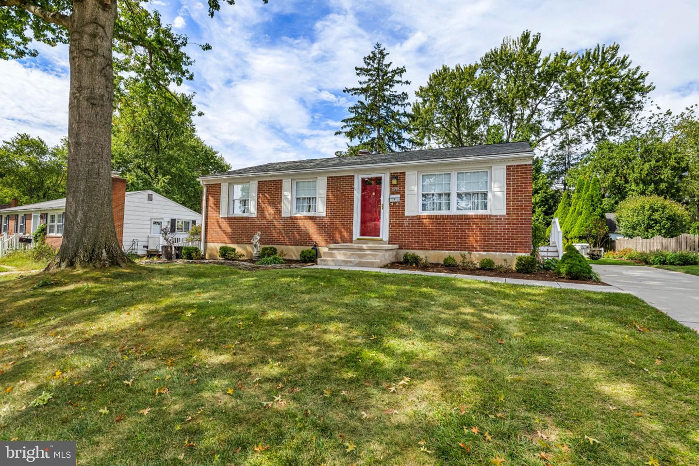 420 Sacred Heart Ln — photo