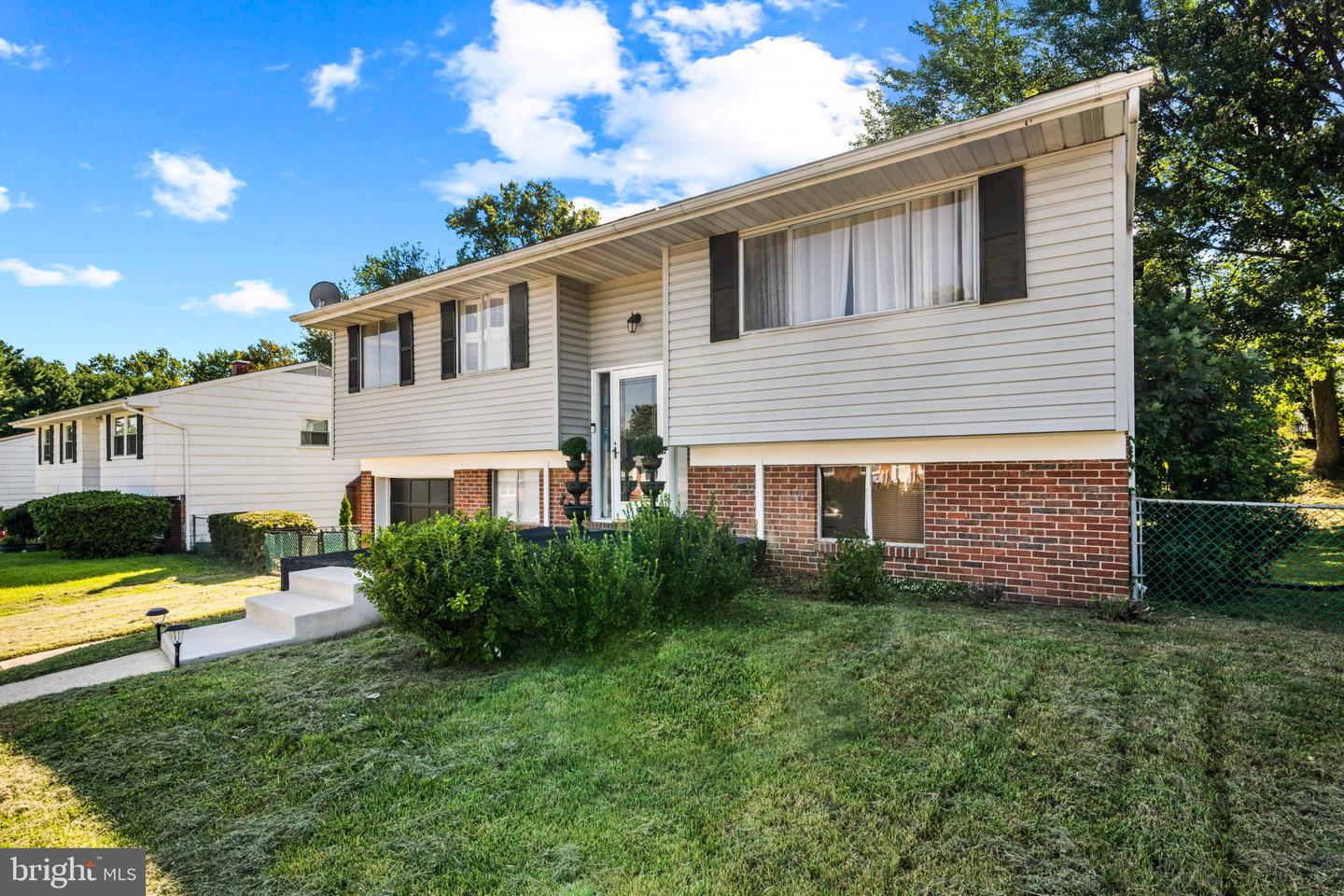 4044 Carthage Rd — photo