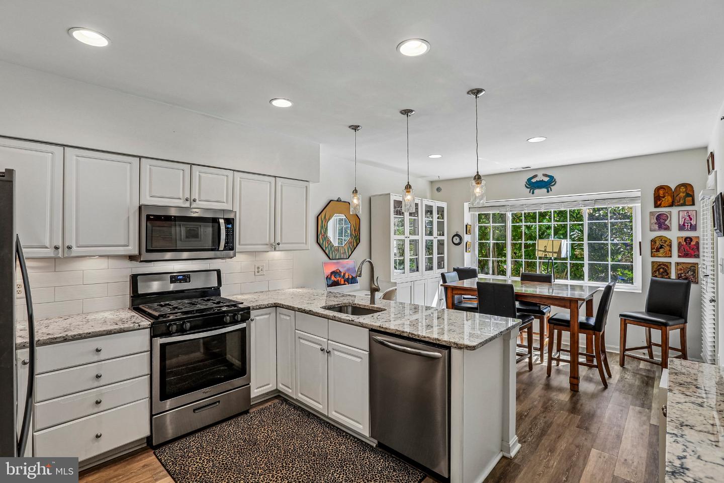 416 Rockfleet Rd #201 — photo
