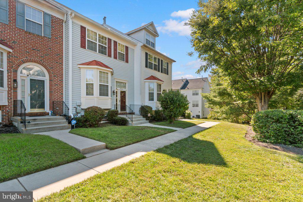 4352 Breeders Cup Cir — photo