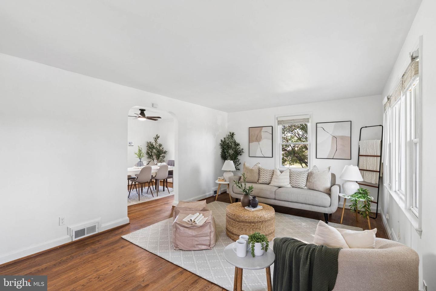 5572 Oakland Rd — photo
