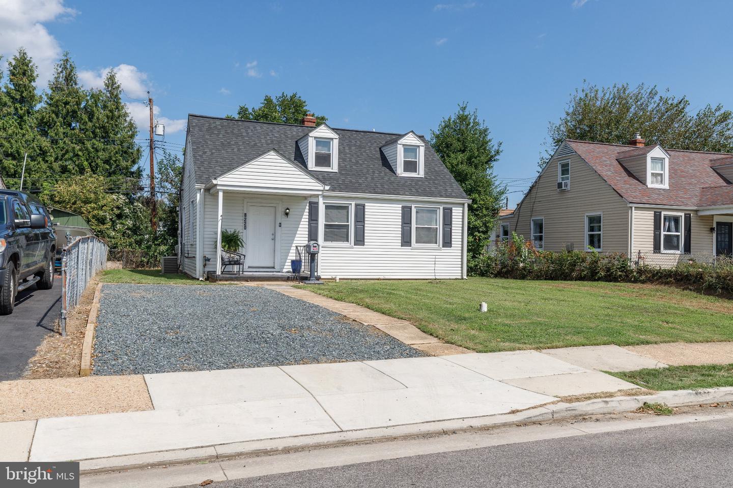 8220 Cornwall Road, Baltimore, MD 21222 — photo 2