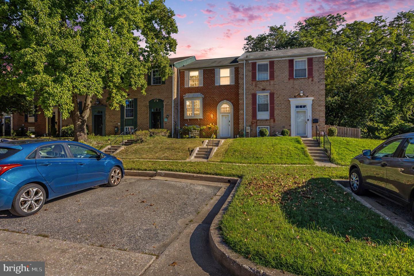 33 Blondell Ct — photo