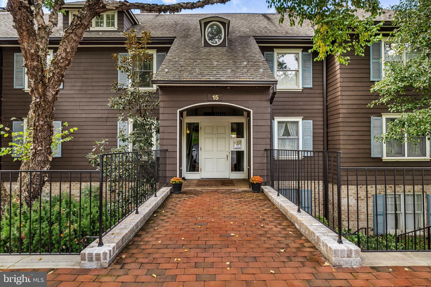 15 Devon Hill Rd #C6 — photo