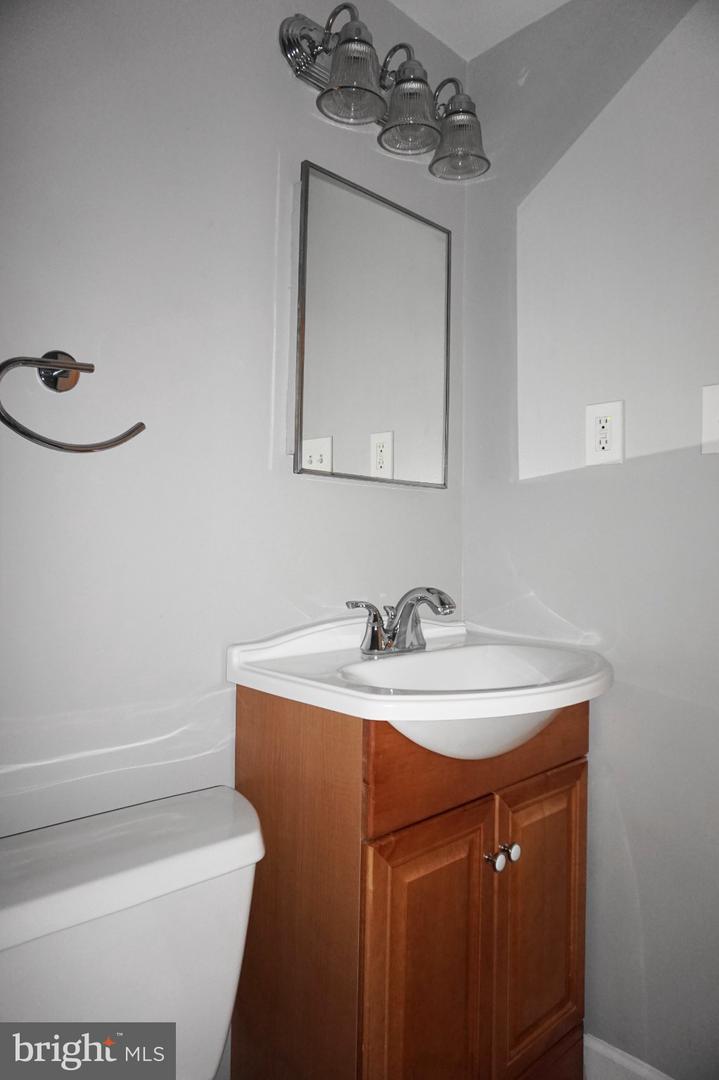 8564 Gradien Drive, Nottingham, MD 21236 — photo 2