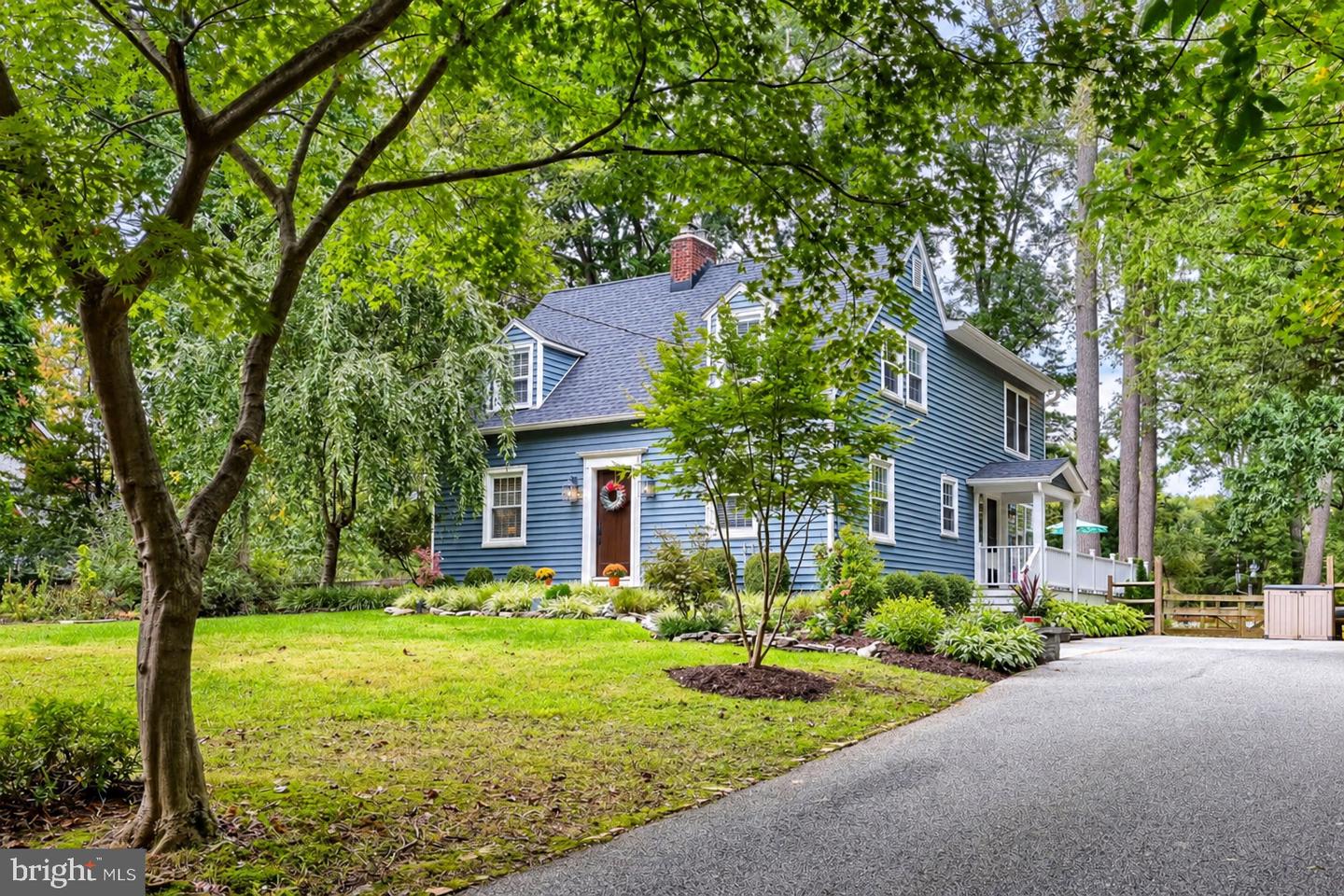 1010 Hart Rd — photo