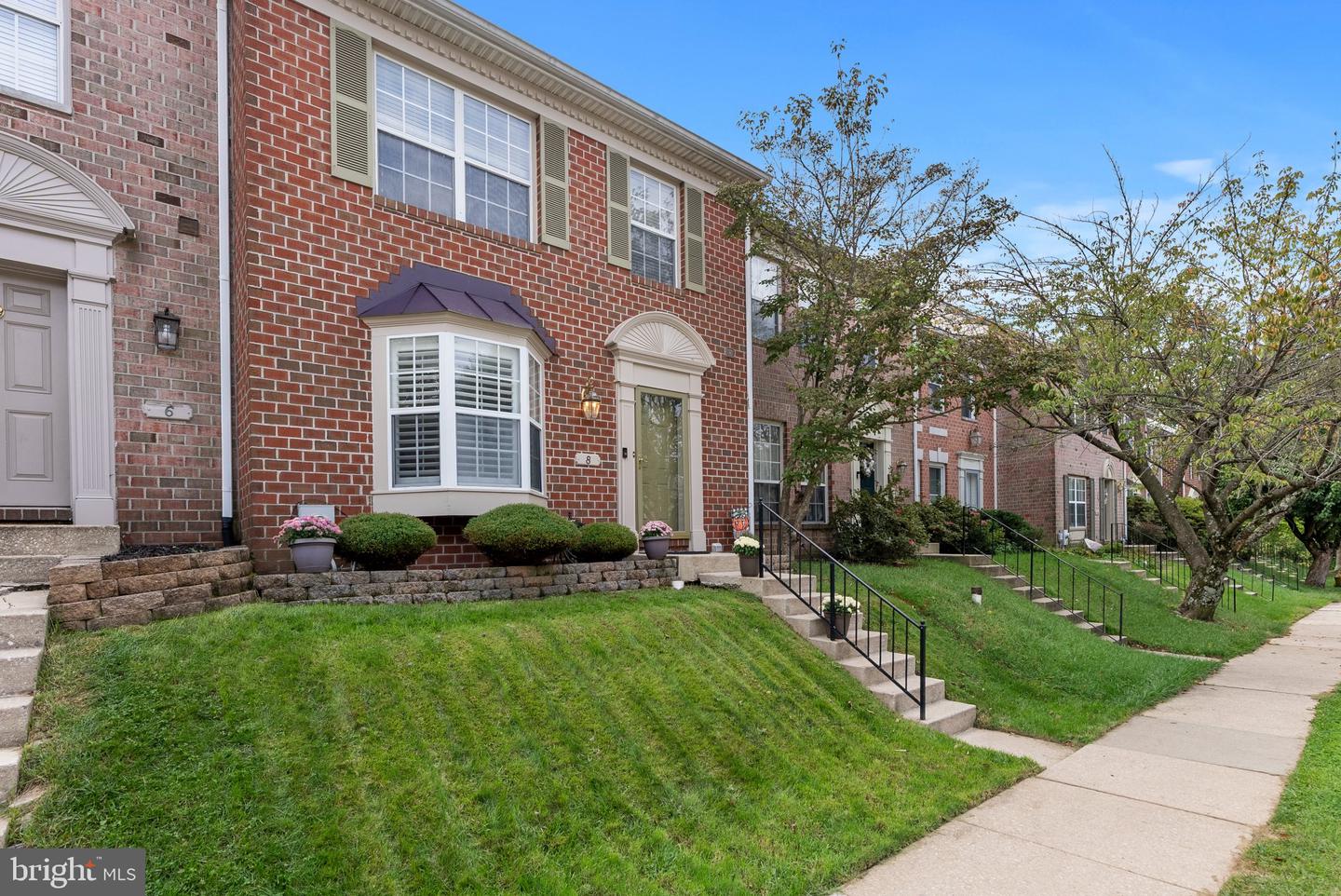 8 Kathsway Ct — photo