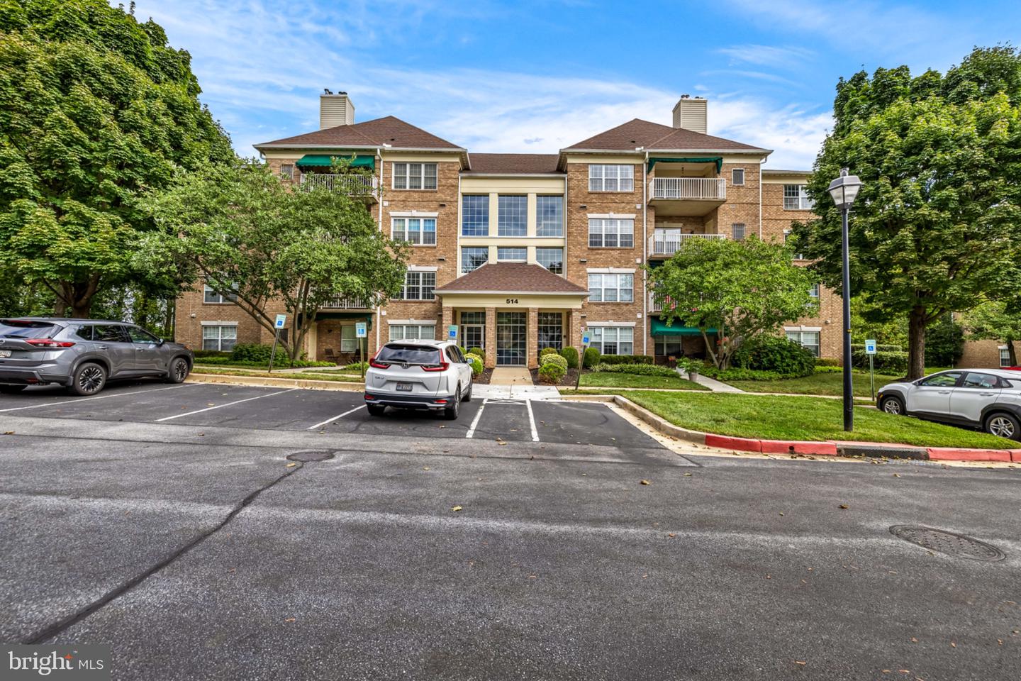 514 Limerick Cir #203 — photo