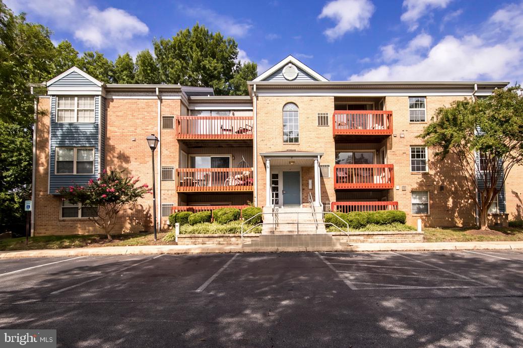 6 Cedar Valley Pl #302 — photo